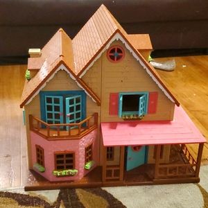 Dollhouse